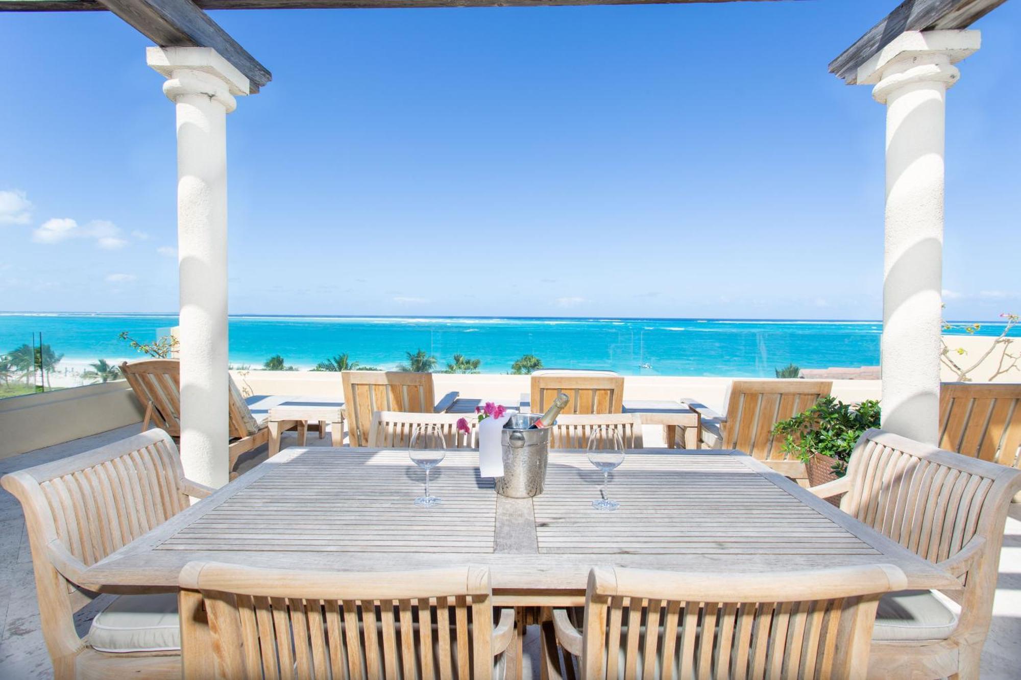 Grace Bay Club Hotel Exterior photo